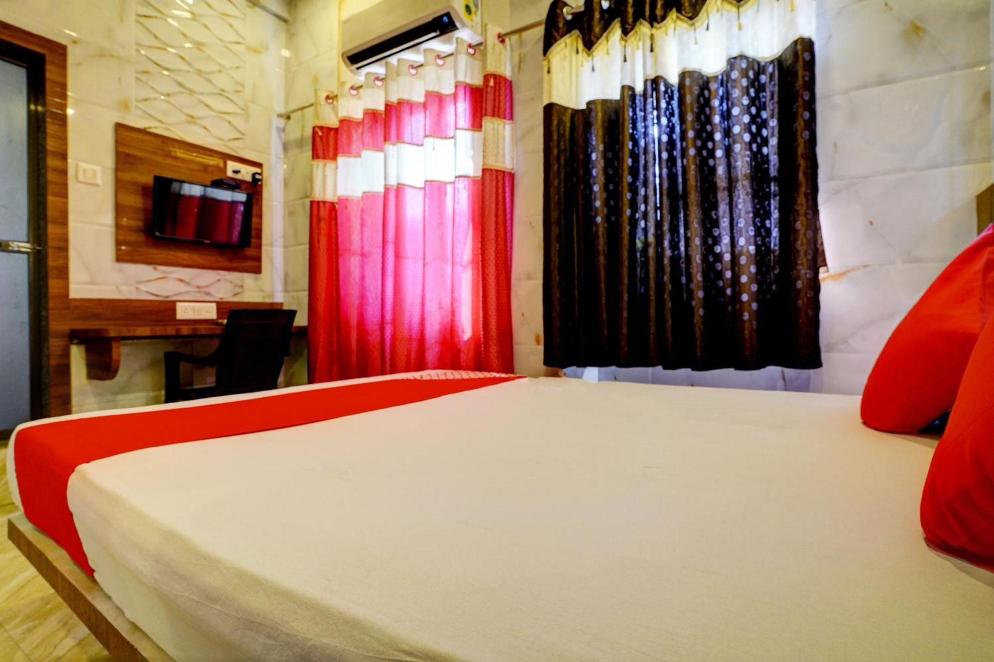 Hotel Aga Begs Mumbai  Buitenkant foto
