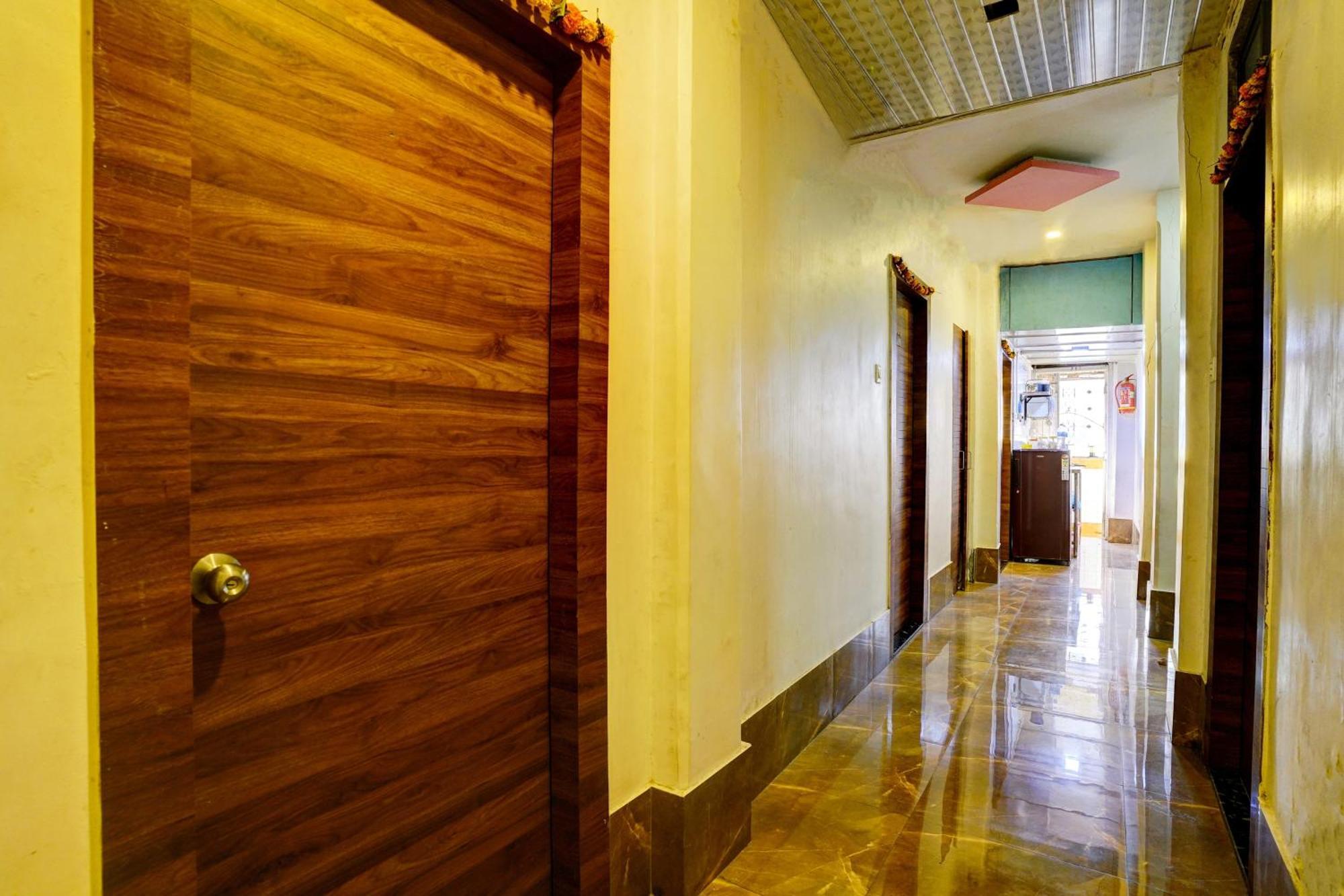 Hotel Aga Begs Mumbai  Buitenkant foto