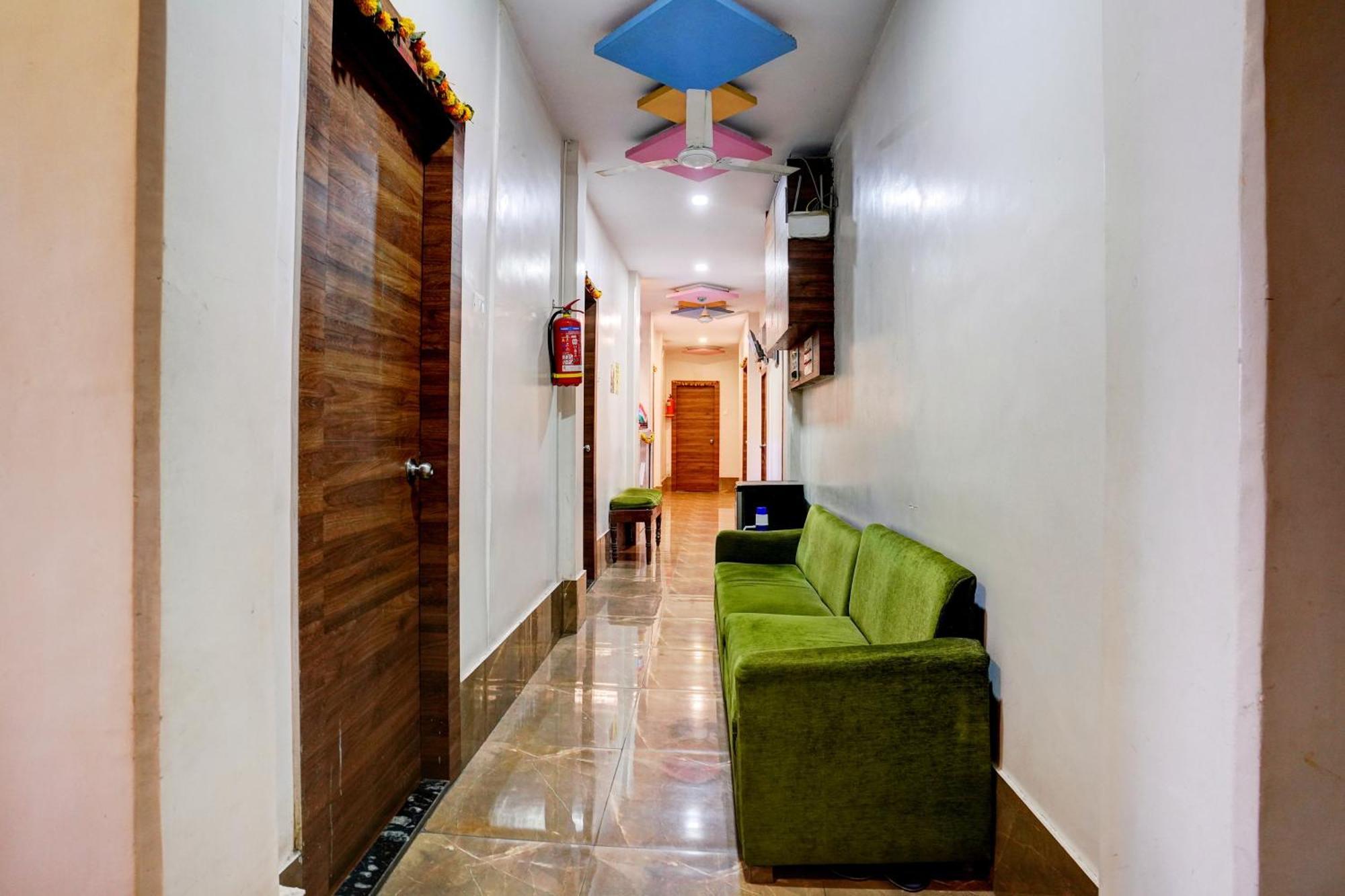 Hotel Aga Begs Mumbai  Buitenkant foto