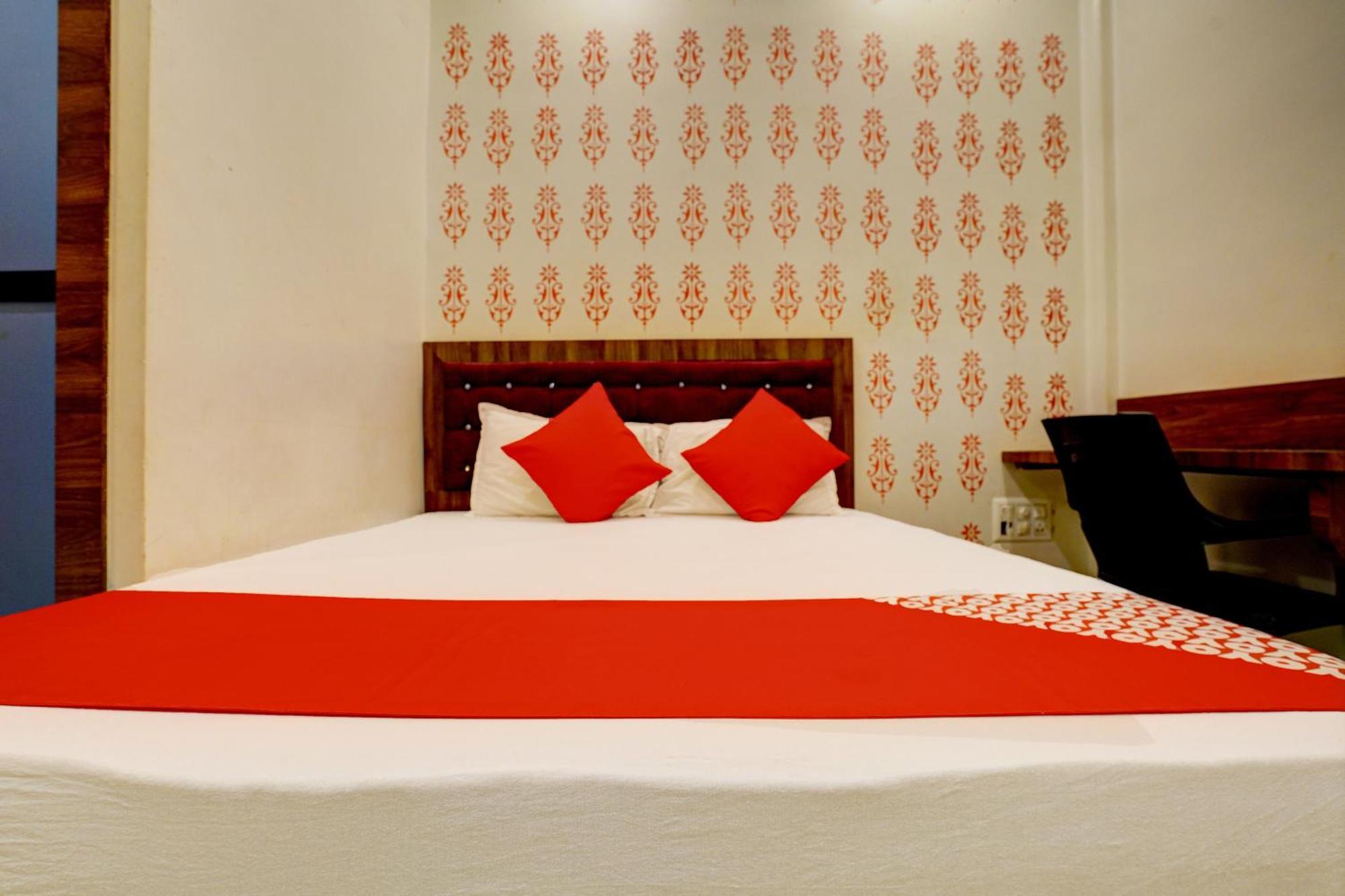 Hotel Aga Begs Mumbai  Buitenkant foto
