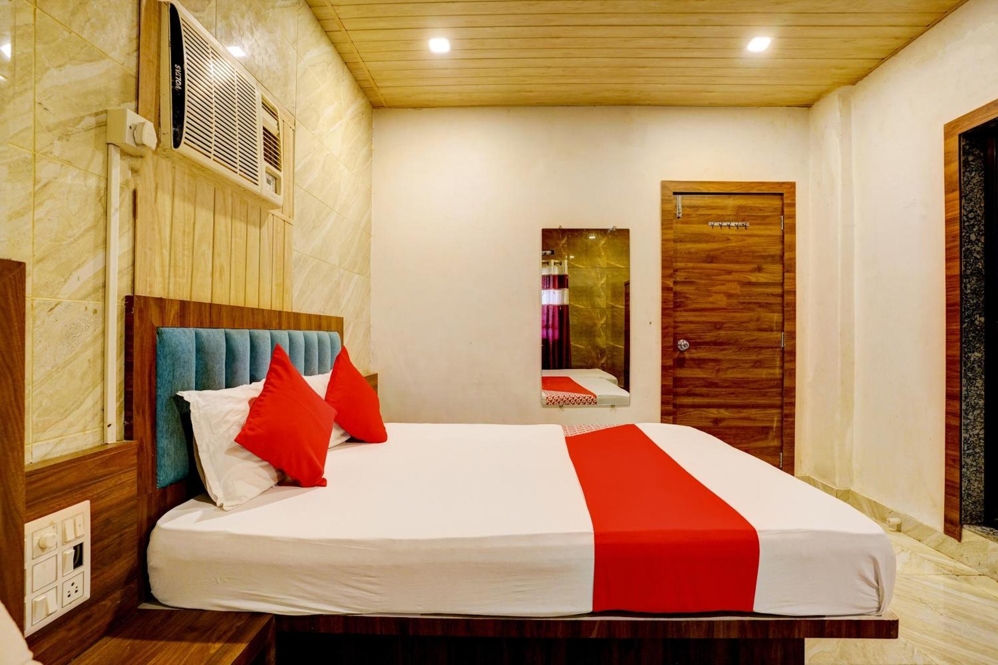 Hotel Aga Begs Mumbai  Buitenkant foto