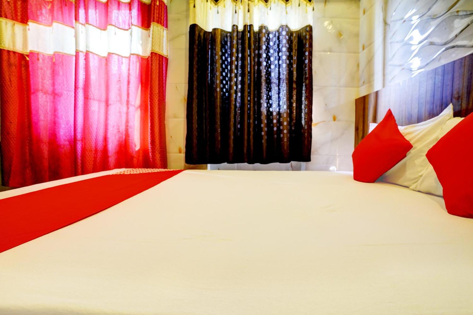 Hotel Aga Begs Mumbai  Buitenkant foto