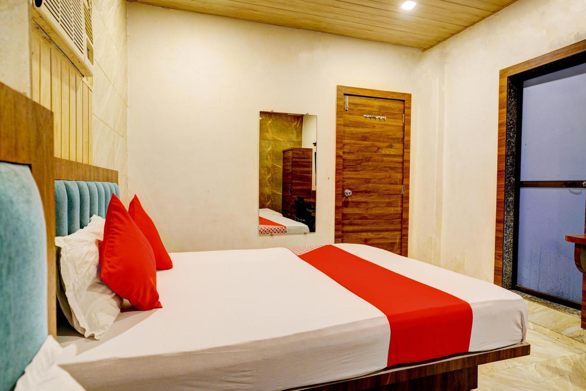 Hotel Aga Begs Mumbai  Buitenkant foto